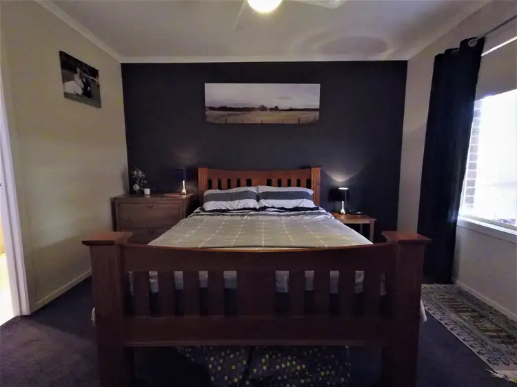 Second view of Homely house listing, 20 Betty Krake Drive, Red Cliffs VIC 3496
