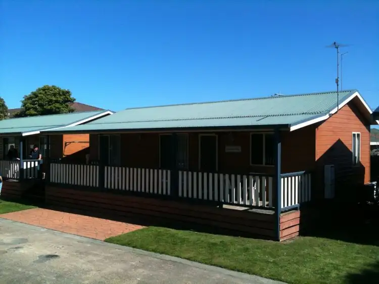 Fifth view of Homely villa listing, 5/687 Esplanade, Lakes Entrance VIC 3909