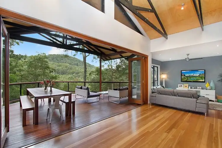 60 Bromfield Drive, Bonogin QLD 4213