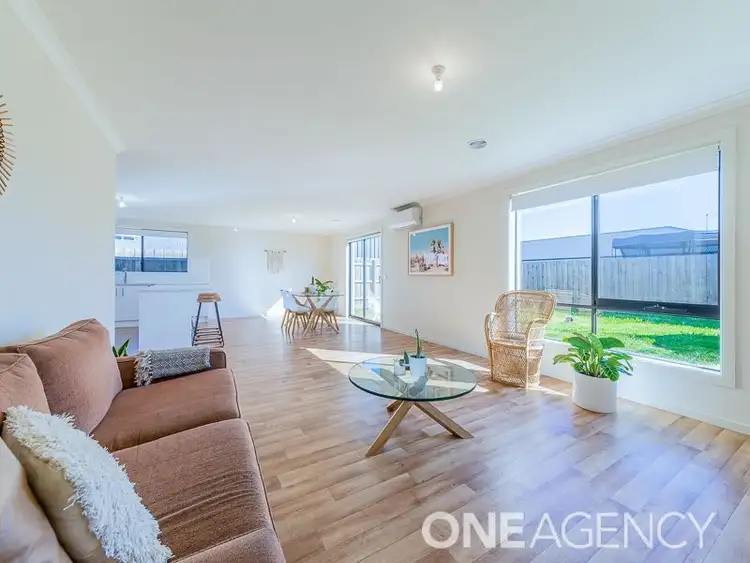 Sixth view of Homely house listing, 48 Diamond Dr, Koo Wee Rup VIC 3981