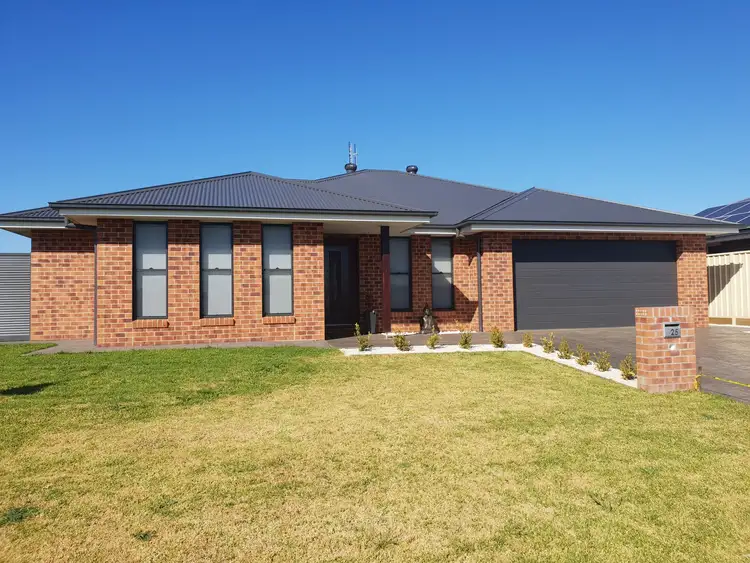 25 Mortlock Avenue, Dubbo NSW 2830