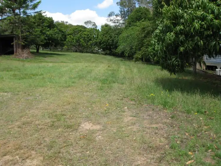 9 Taylor Street, Bundamba QLD 4304