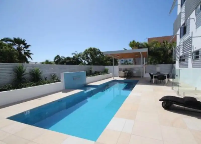Main view of Homely unit listing, 2/62 The Strand, North Ward QLD 4810