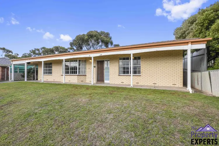 17 Scarvell  Avenue, Trott Park SA 5158