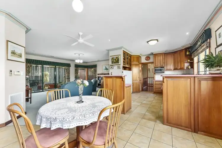 Fourth view of Homely house listing, 8 WESTLANDS COURT, Mount Gambier SA 5290
