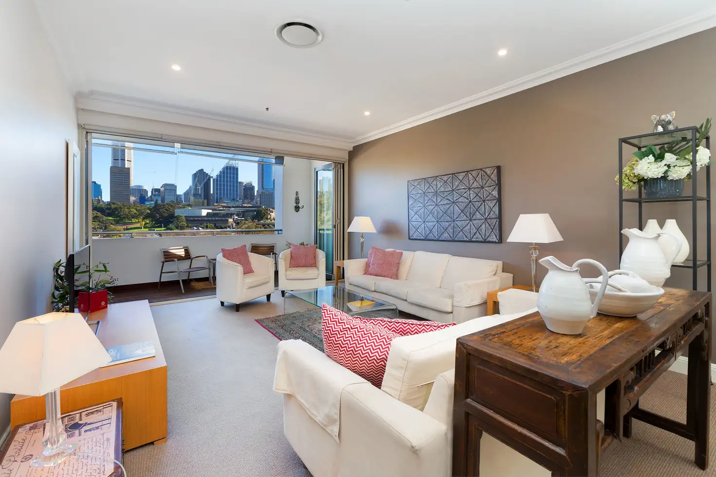 Main view of Homely apartment listing, 401/88 Dowling Street, Woolloomooloo NSW 2011