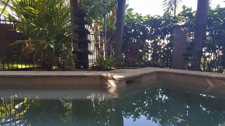 2/11 Rutherford Street, Yorkeys Knob QLD 4878