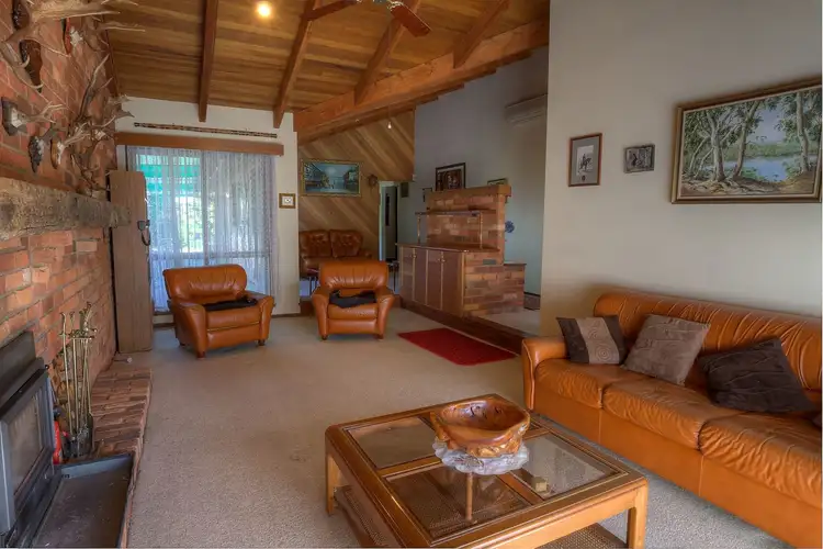 Sixth view of Homely house listing, 9 Claret Court, Bright VIC 3741