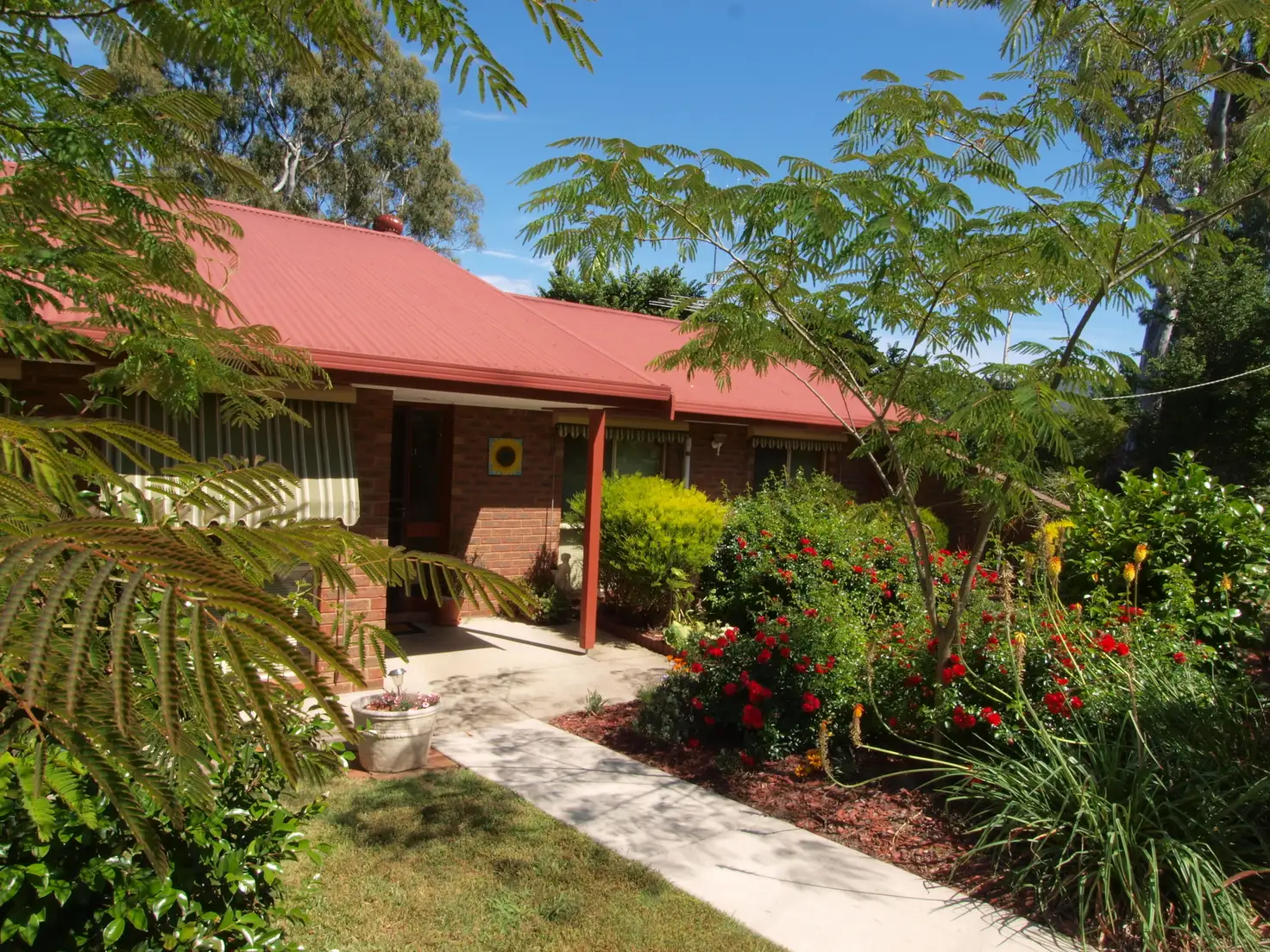 Main view of Homely house listing, 27 O'Donnell Avenue, Myrtleford VIC 3737