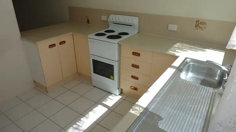 Fifth view of Homely townhouse listing, 5/6-10 PalmStreet, Holloways Beach QLD 4878