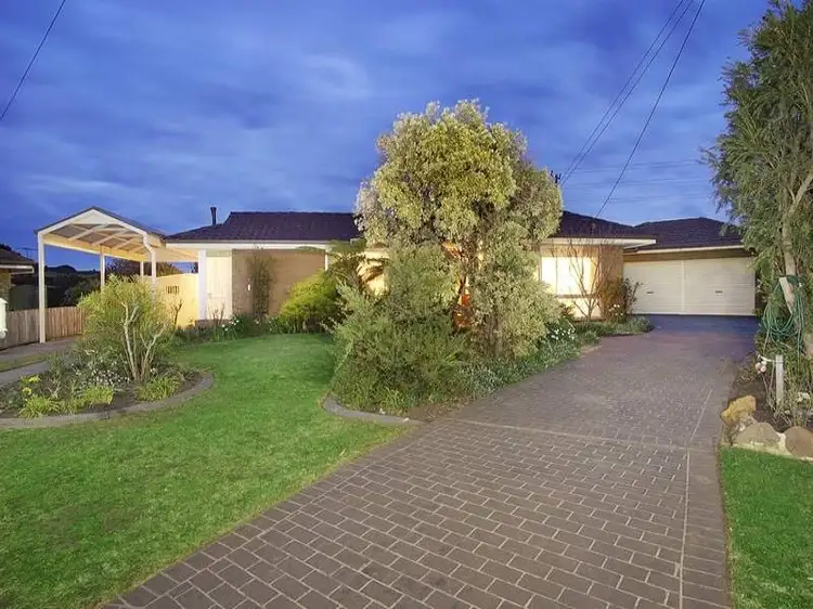 4 Fassifern Court, Hamlyn Heights VIC 3215