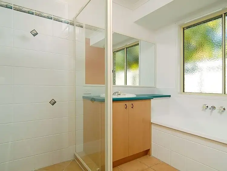 Fifth view of Homely house listing, 2 Birkdale Ct, Tewantin QLD 4565