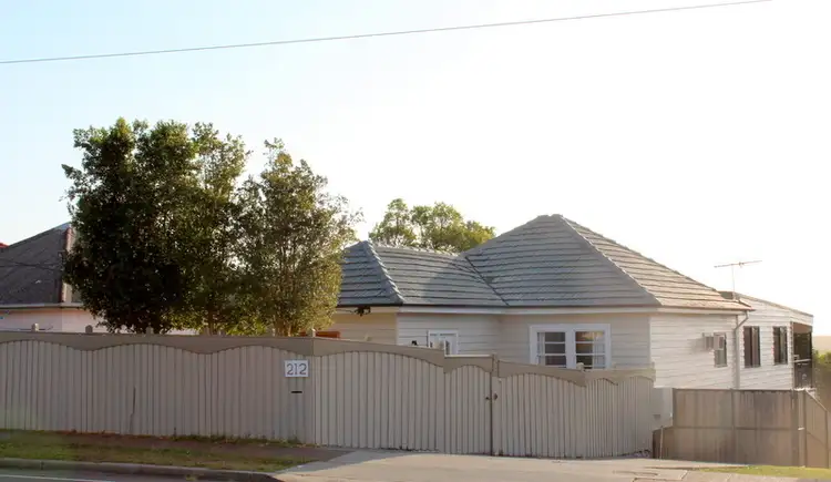 212 Charlestown Rd, Charlestown NSW 2290