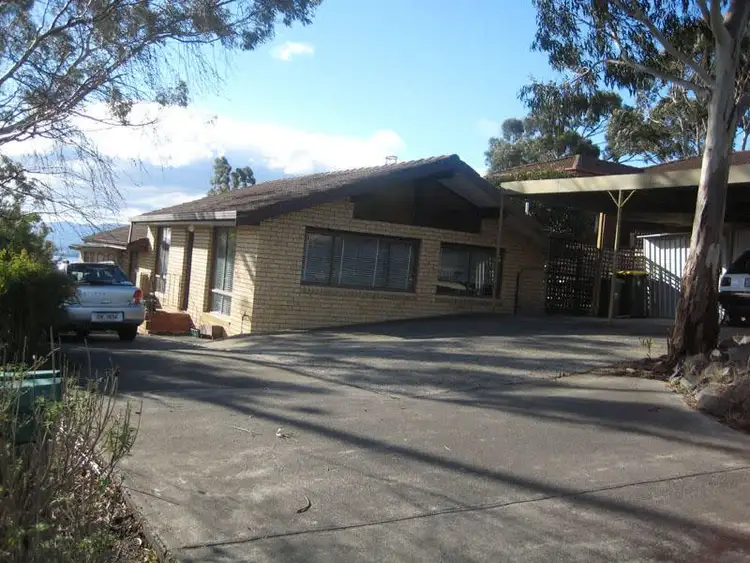 2/10 Castlereagh Court, Lenah Valley TAS 7008