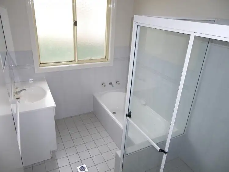 Fourth view of Homely townhouse listing, 3/9 McLachlan Street, Orange NSW 2800