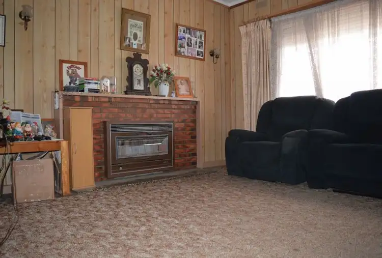 Second view of Homely house listing, 4 Urana Ave, Sunshine North VIC 3020