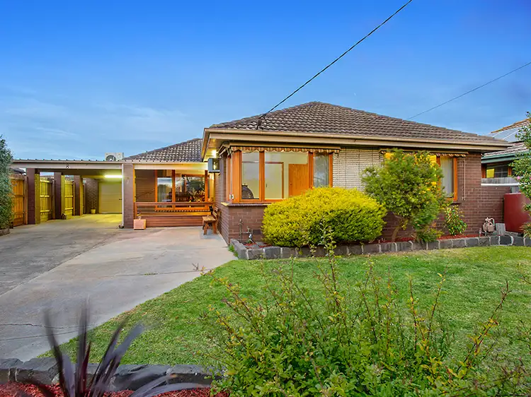 8 Newton Court, Seaholme VIC 3018