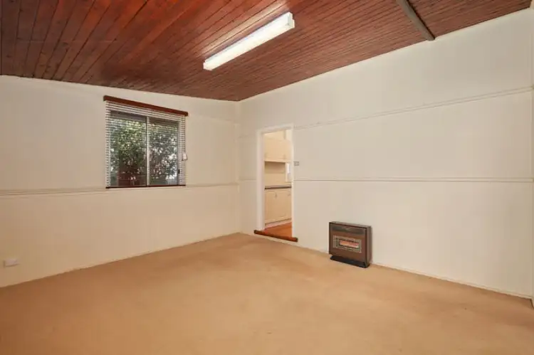 Sixth view of Homely house listing, 7 Richard Street, Turvey Park NSW 2650