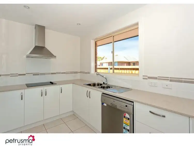Sixth view of Homely villa listing, 1/15 Talune Street, Lindisfarne TAS 7015