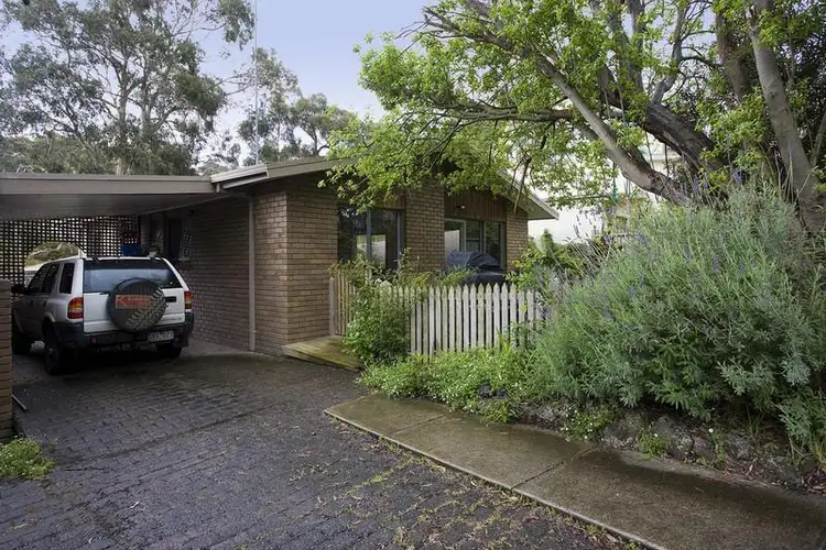 2/19 Howard Street, Lorne VIC 3232