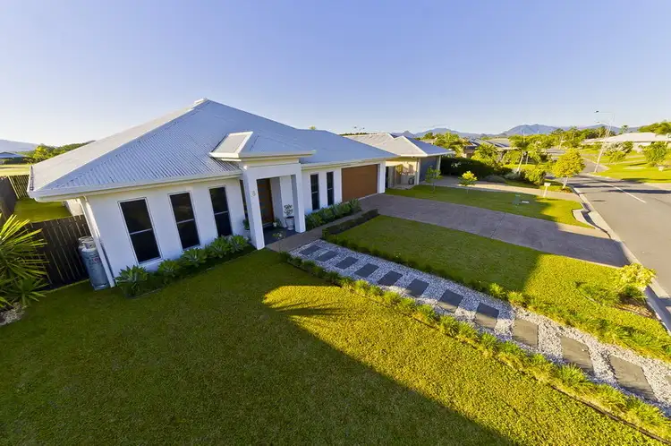 8 Goldberg Close, White Rock QLD 4868