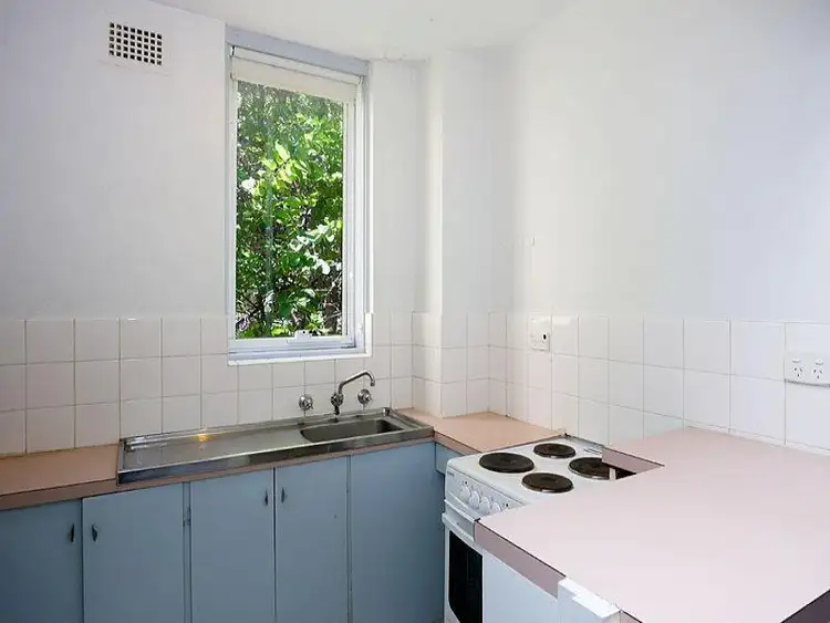 Second view of Homely apartment listing, 9/16 Roslyn Gardens, Elizabeth Bay NSW 2011