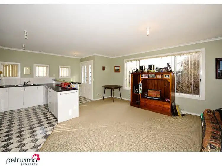 18 Shield Street, Huonville TAS 7109