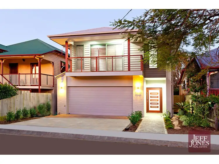 24 Sword Street, Woolloongabba QLD 4102