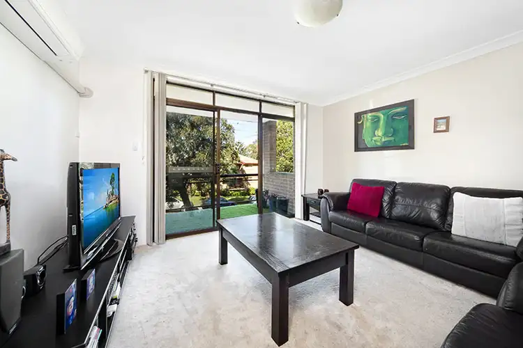 Third view of Homely unit listing, 2/13-19 Preston Avenue, Engadine NSW 2233