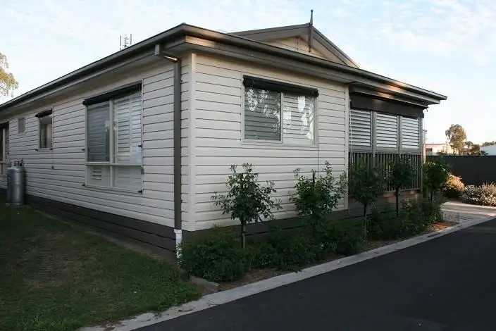 8/293-295 Midland Highway, Epsom VIC 3551