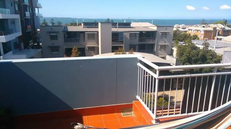 9/89 Bay Terrace, Wynnum QLD 4178