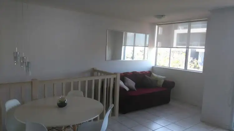 Second view of Homely apartment listing, 9/89 Bay Terrace, Wynnum QLD 4178