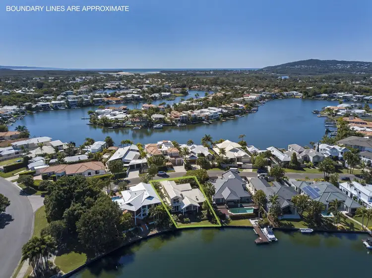 6 Masthead Quay, Noosa Waters QLD 4566