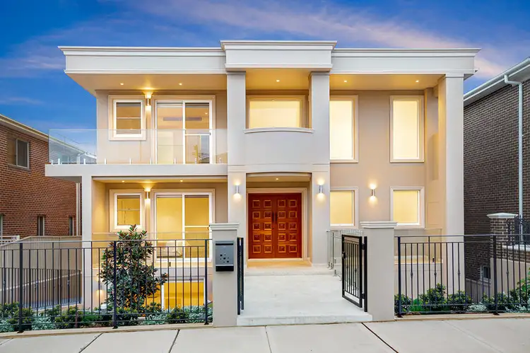 9 Kitchener Avenue, Earlwood NSW 2206