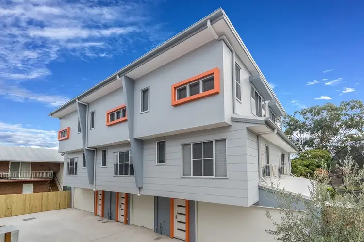2/21 Beatrice Street, Greenslopes QLD 4120