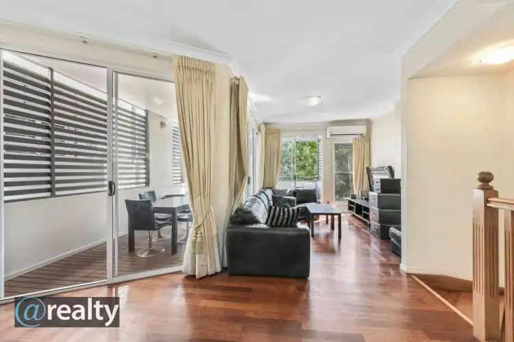 Third view of Homely townhouse listing, 6/638 old Cleveland Road, Camp Hill QLD 4152