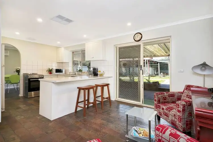 Fourth view of Homely house listing, 5 Carlisle Street, Williamstown SA 5351