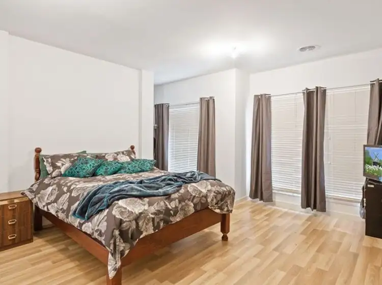 Fifth view of Homely house listing, 20 Banksia Place, Wallan VIC 3756