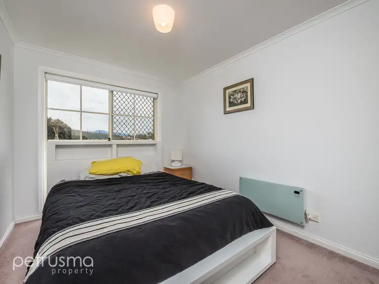 Fifth view of Homely unit listing, 4/84 Malunna Road, Lindisfarne TAS 7015