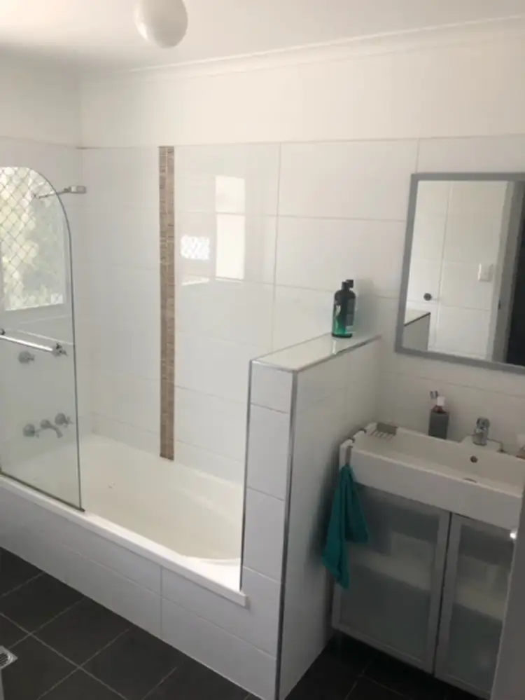 Seventh view of Homely house listing, 8 Castle Court, Kallangur QLD 4503