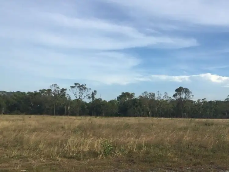 L59 Lorikeet Cres, Bowen QLD 4805
