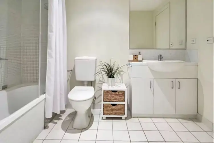 Fourth view of Homely apartment listing, 33/352 Canterbury Rd, St Kilda VIC 3182