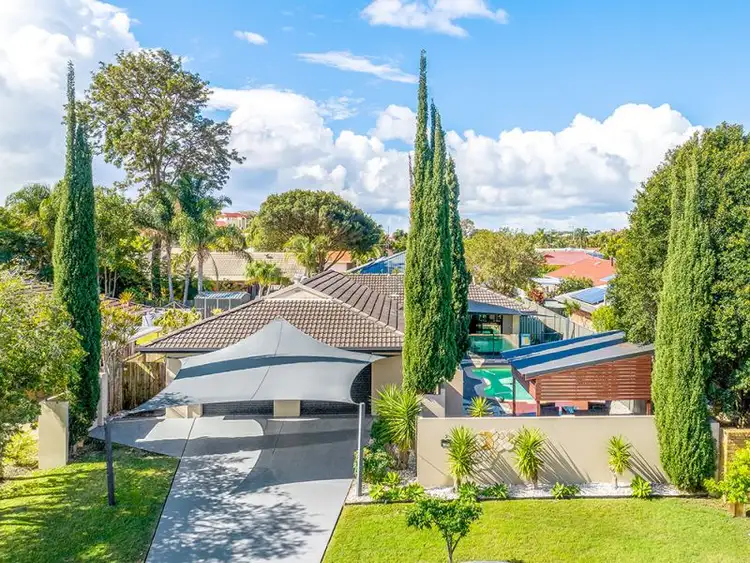3 Manakin Avenue, Burleigh Waters QLD 4220