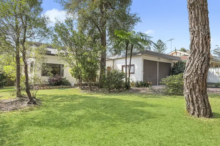 27 Boronia Grove, Heathcote NSW 2233
