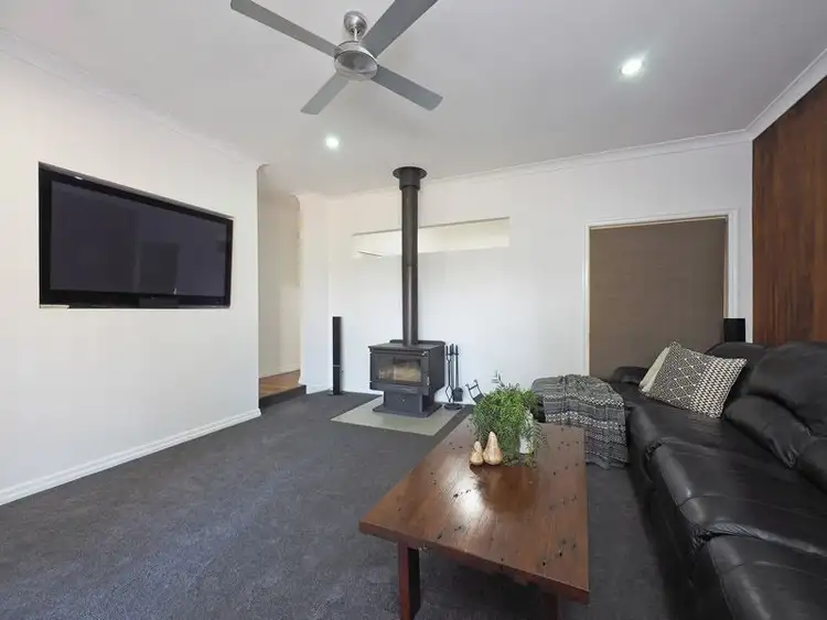 Second view of Homely house listing, 9 Boat Court, Mount Warren Park QLD 4207