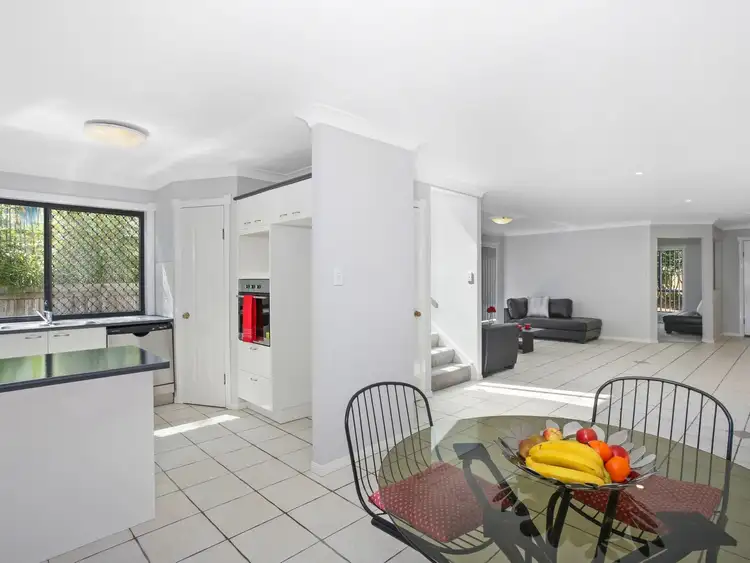 26 Booloumba Crescent, Forest Lake QLD 4078