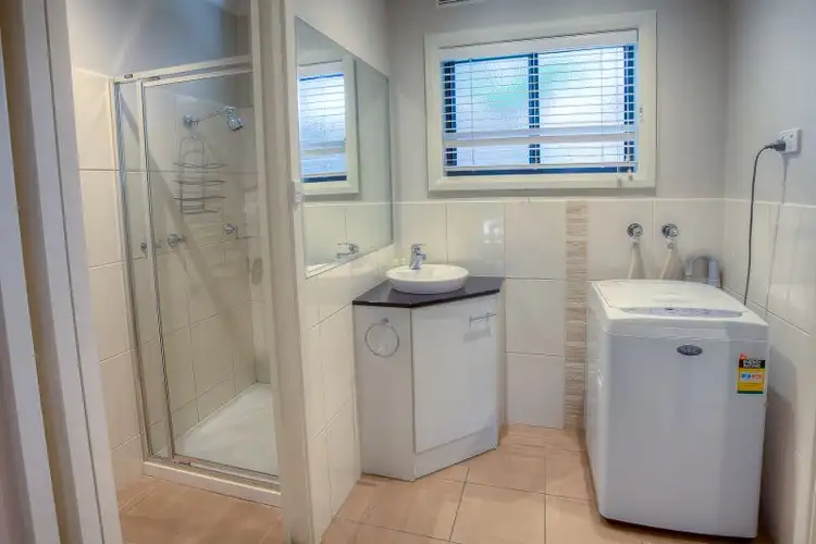 Sixth view of Homely unit listing, 6/2-4 Gavan Street, Bright VIC 3741