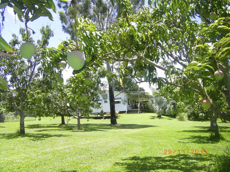 27 Collins ave, Sarina QLD 4737