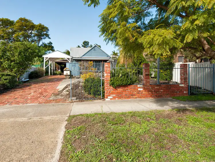 30 York St, Inglewood WA 6052