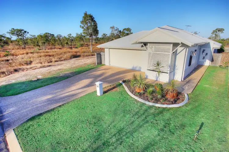 26 Newbury Drive, Mount Low QLD 4818